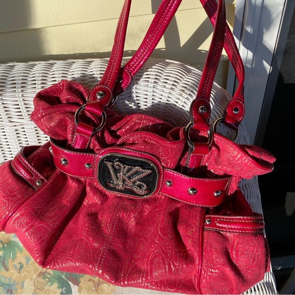 Kathy Van Zeeland shoulder bag. New w/o tags. Never used. Pink/Silver/Black/Gold - Picture 6 of 16